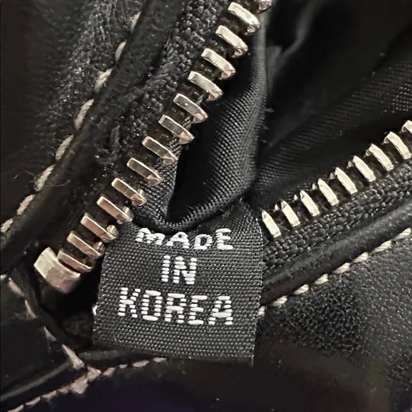 EUC Perlina Black Leather Shoulder Bag - Picture 4 of 7